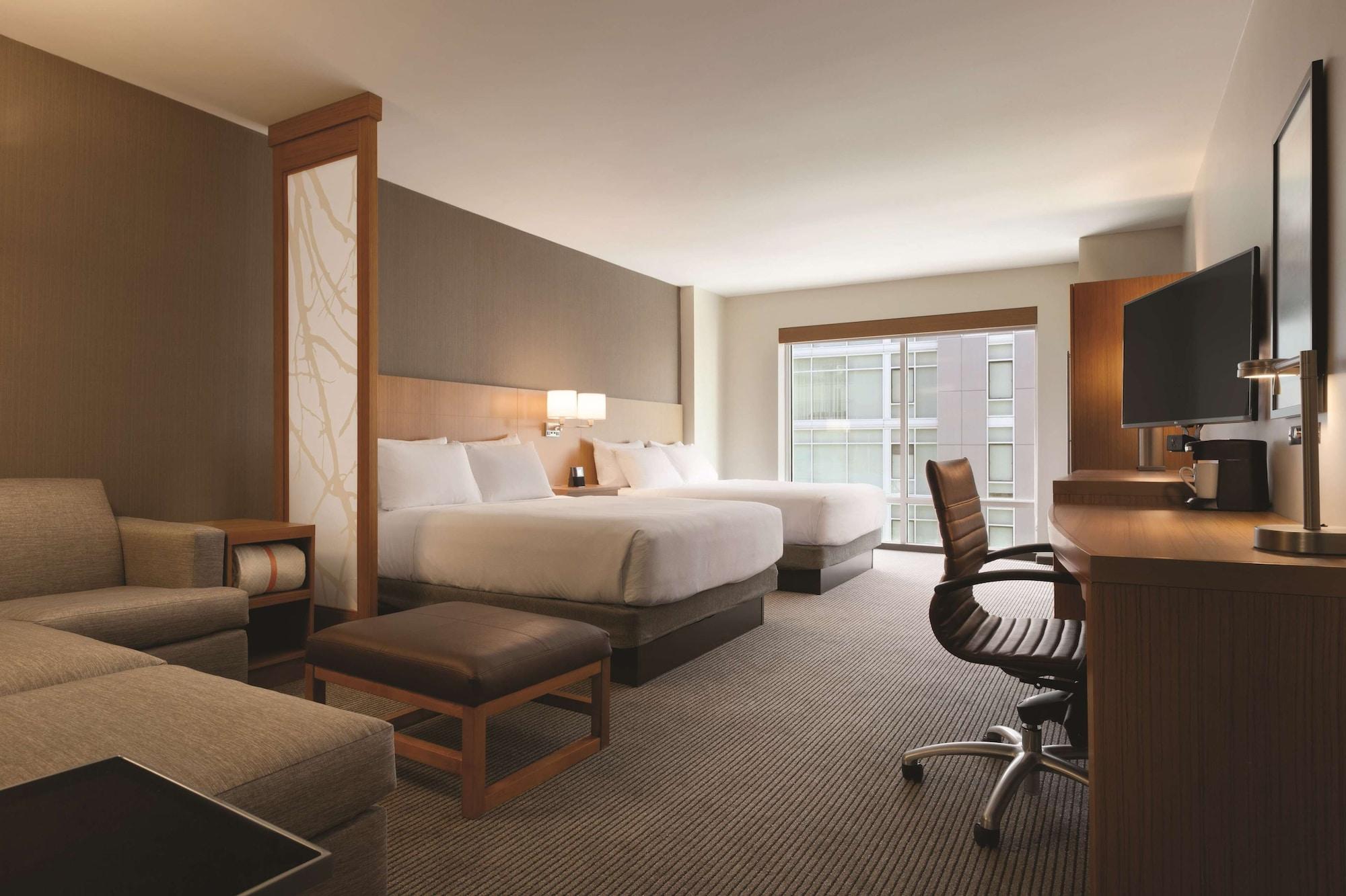 Hyatt Place Washington Dc/Georgetown/West End Exterior photo
